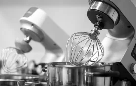 Best Stand Mixers 2025 – Reviews and Recommendations